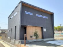 30坪 台 注文住宅建築実例 愛知県江南市 名古屋市 一宮市で新築木造 Rcコンクリートのデザイン注文住宅 一戸建てを建てる地域密着の工務店 ホームアンドニコ 安井建設